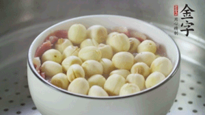 上鍋大火蒸1小時。