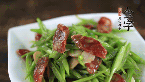 出鍋前加適量鹽即可。