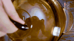 加山藥、毛豆再煮15分鐘。